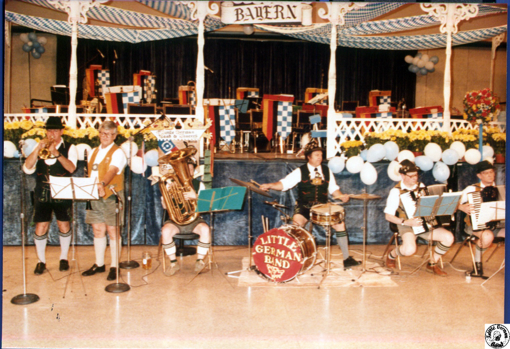 1982 10 02 02 Oktoberfest Civic Center.jpg